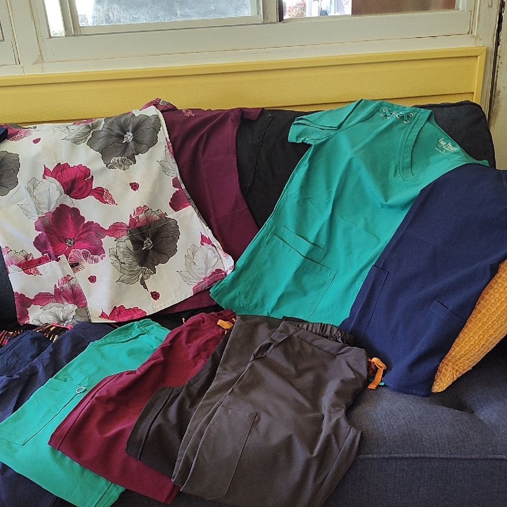 A VARIETY OF SCRUBS. SIZE SMALL. GREAT CONDITION!